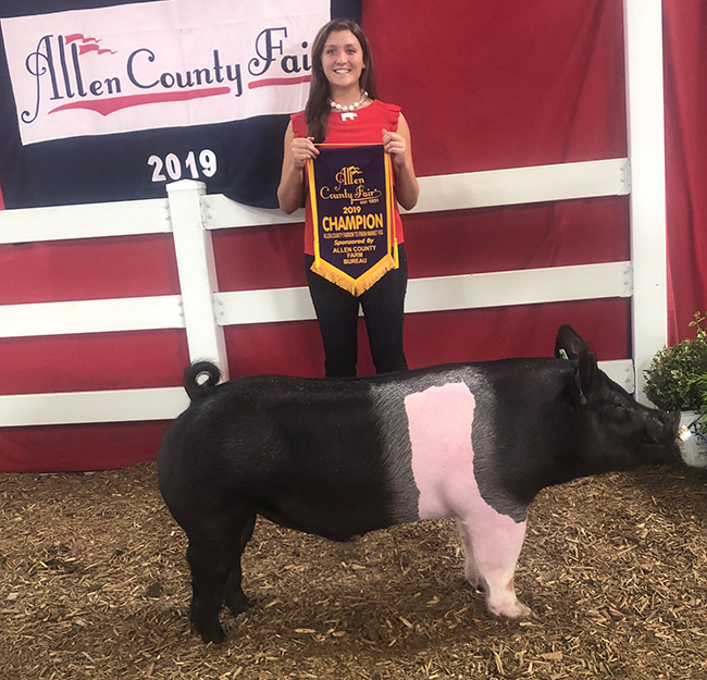 CHAMPION FARROW TO FINISH, 3RD OVERALL JR MARKET BARROW – 2019 Allen County, OH