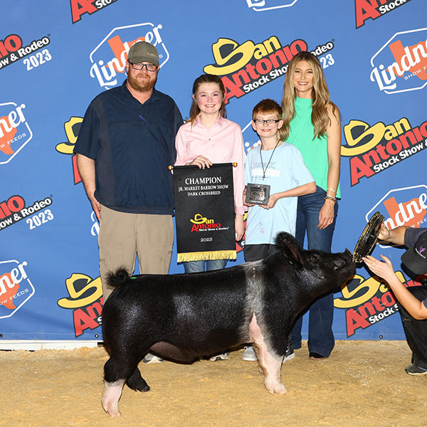 GRAND CHAMPION DARK CROSS – 2023 San Antonio Stock Show, TX