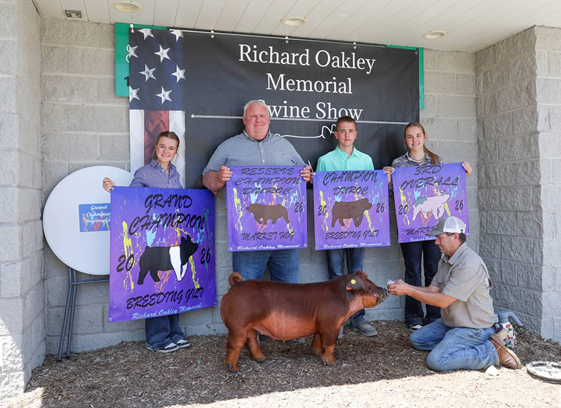 GRAND CHAMPION BREEDING GILT – 2026 Richard Oakley Jackpot, IN